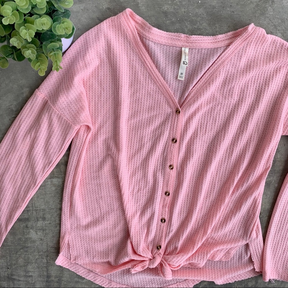 Live Love Dream Tie Front Thermal